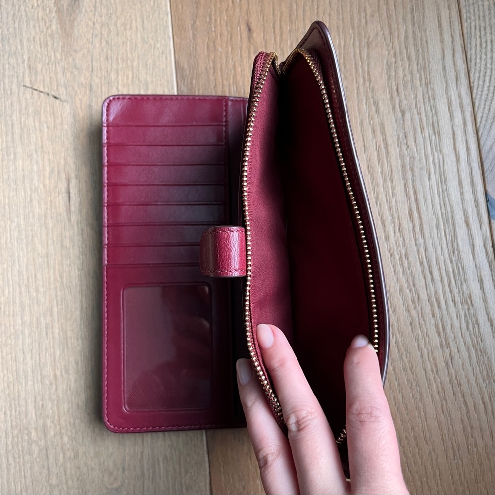 Coach Leather Wallet - Picture 4 of 4